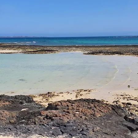 아파트 Cozy & Confortable Junior By Bristo Sunset # Good Wifi, Terrace And Pool