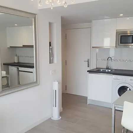 Cozy & Confortable Junior By Bristo Sunset # Good Wifi, Terrace And Pool 아파트 코라레호